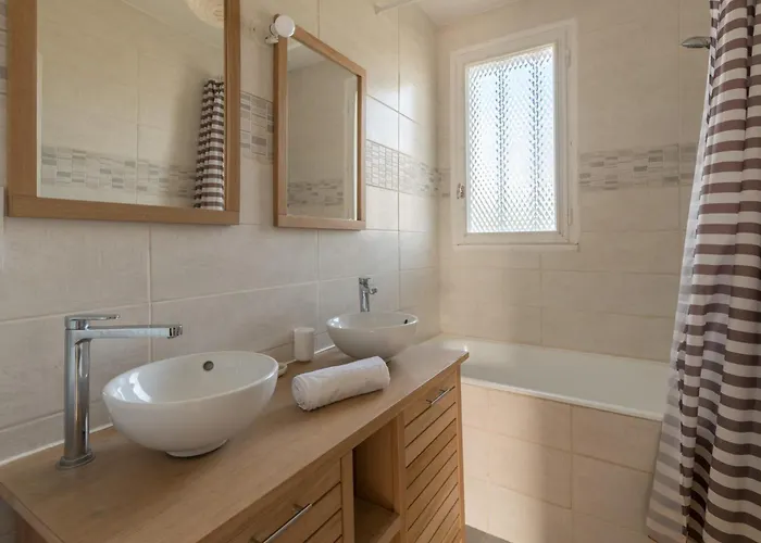 La Saline - Wifi - Parking - Jardin Villeneuve-en-Retz