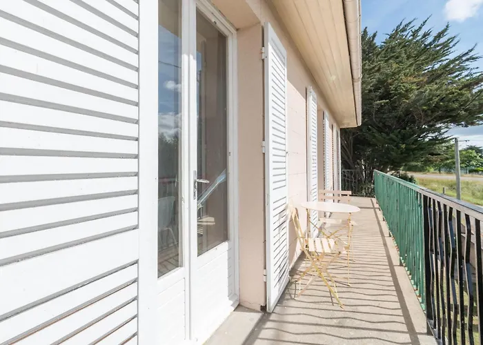 La Saline - Wifi - Parking - Jardin 別荘